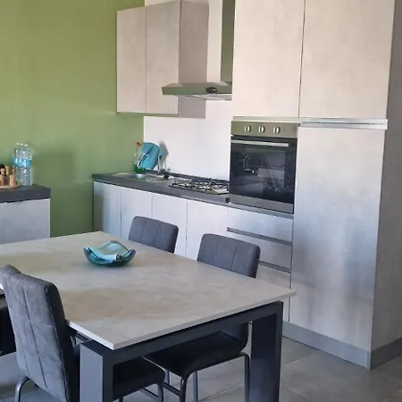 Al Mare Da Paola Apartmán *