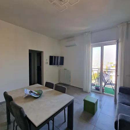 Apartment Al Mare Da Paola *